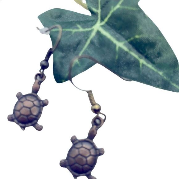Turtle Antique Bronze Dangling Earrings Handcrafted Nautical Sea-life Coastal - Picture 2 of 9